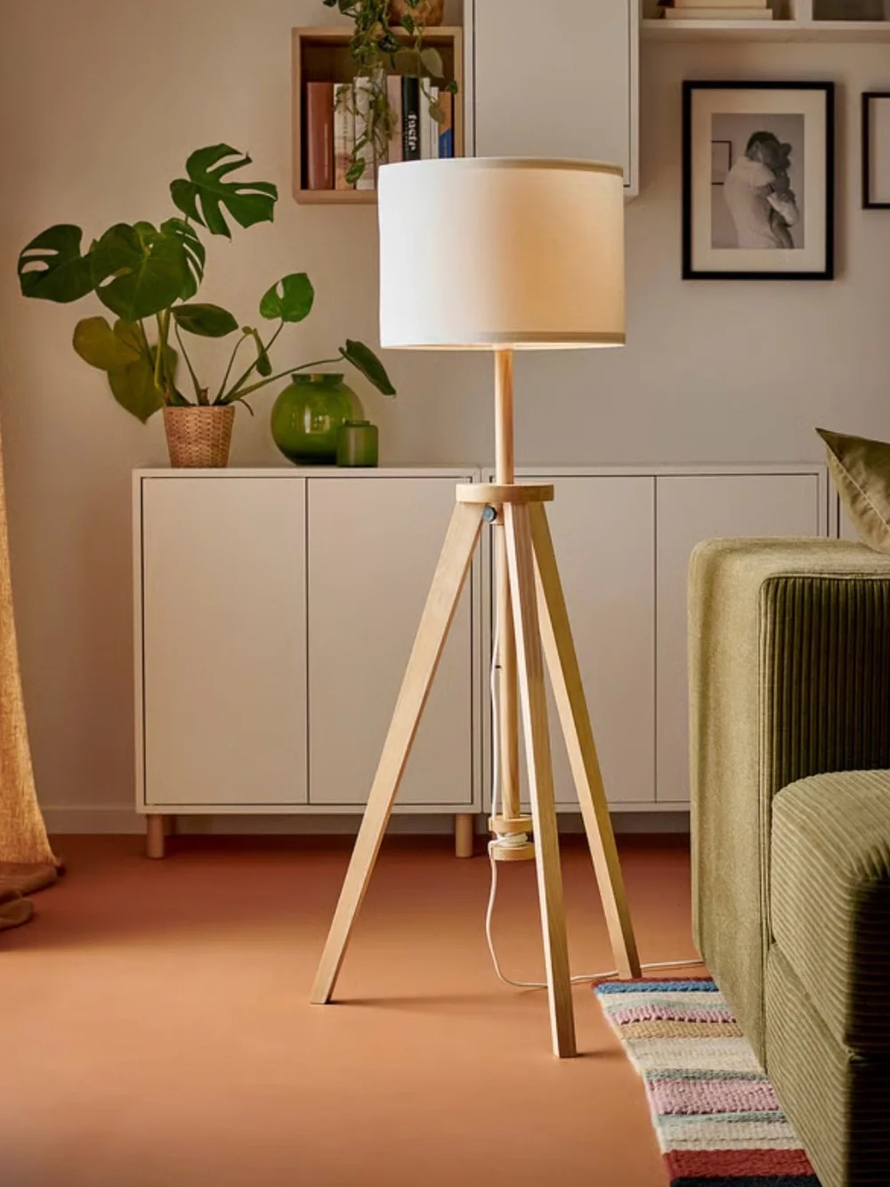 NWT IKEA LAUTERS Floor Lamp Ash/White – Scandinavian Wood Tripod